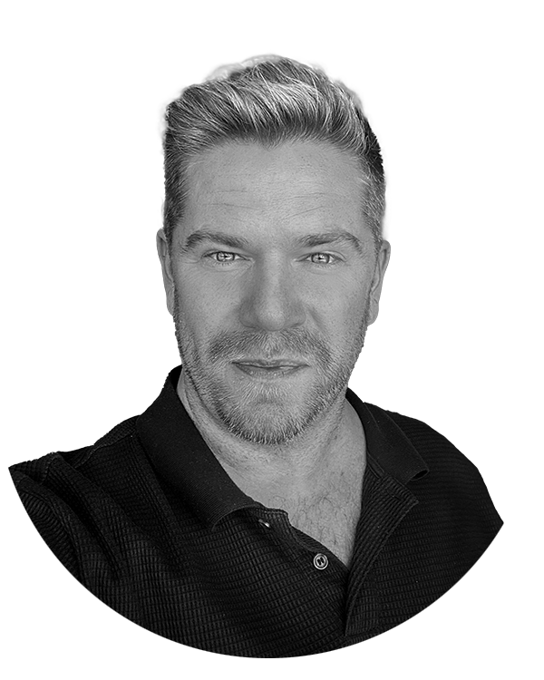 stephan headshot 2024 BW-600